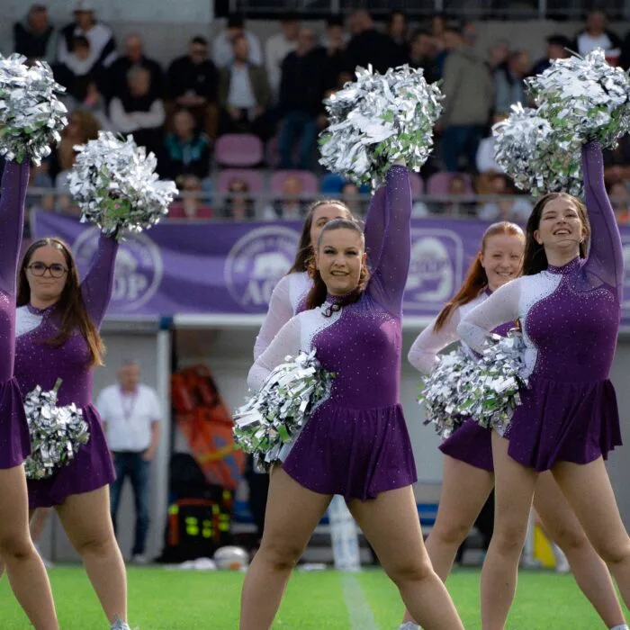 USB jmdance pompom girls